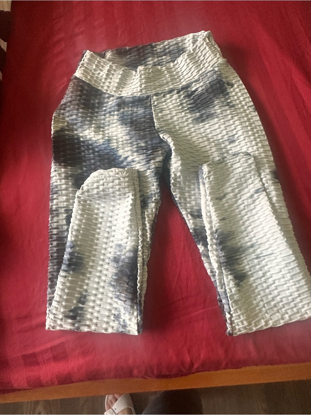 SHEIN Light Blue Textured Capri Leggings
